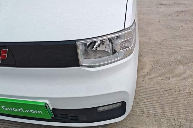 Used Wuling Hongguang MINIEV 2021 Macaron Fashion Edition Lithium-Ion Battery Left Front Headlight