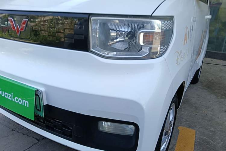 Used Wuling Hongguang MINIEV 2021 Macaron Fashion Edition Lithium-Ion Battery Left Front Headlight