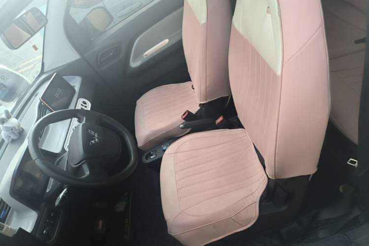 Used Wuling Hongguang MINIEV 2021 Macaron Premium Model – Lithium Iron Phosphate Left Front Seat