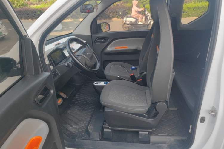 Used Wuling Hongguang MINIEV 2021 Macaron Premium Model – Lithium Iron Phosphate Left Front Seat