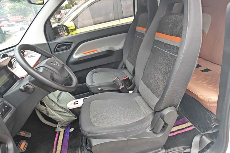 Used Wuling Hongguang MINIEV 2021 Macaron Fashion Edition Lithium-Ion Battery Left Front Seat