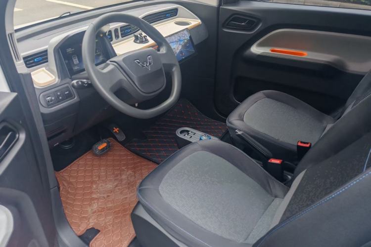Used Wuling Hongguang MINIEV 2021 Macaron Premium Model – Lithium Iron Phosphate Left Front Seat