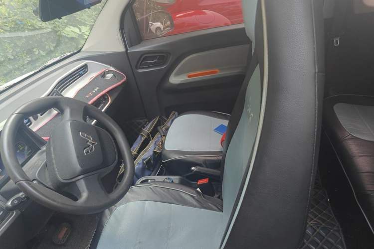 Used Wuling Hongguang MINIEV 2021 Macaron Premium Model – Lithium Iron Phosphate Left Front Seat