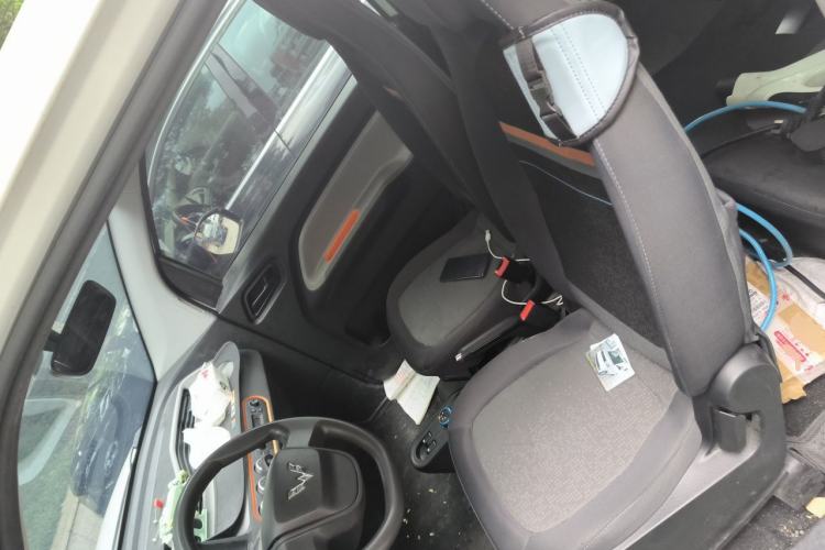 Used Wuling Hongguang MINIEV 2021 Macaron Premium Model – Lithium-NMC Left Front Seat