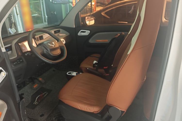 Used Wuling Hongguang MINIEV 2021 Macaron Fashion Model Lithium Iron Phosphate Left Front Seat