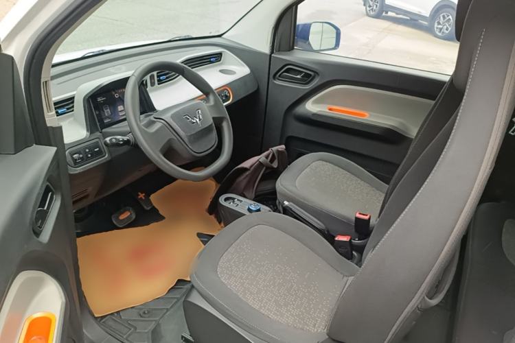 Used Wuling Hongguang MINIEV 2021 Macaron Premium Model – Lithium Iron Phosphate Left Front Seat