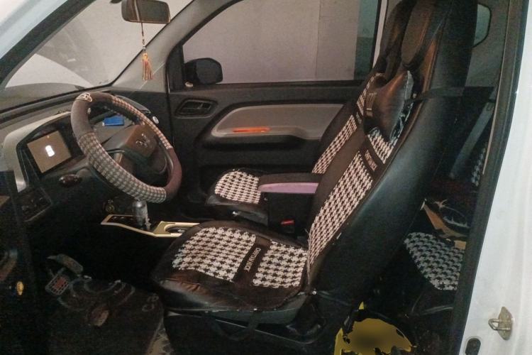 Used Wuling Hongguang MINIEV 2021 Macaron Fashion Model Lithium Iron Phosphate Left Front Seat
