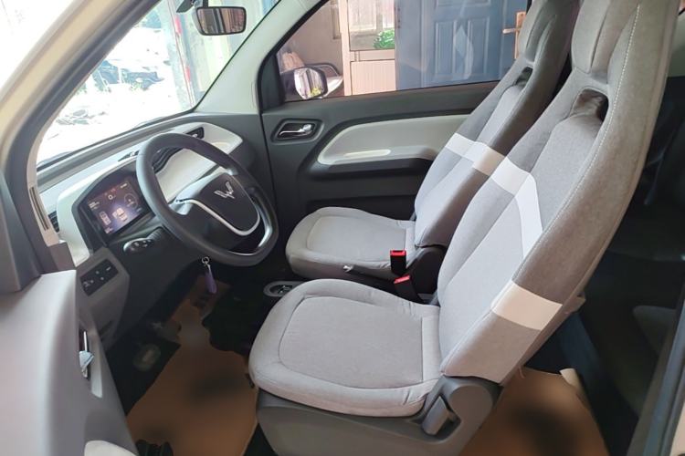 Used Wuling Hongguang MINIEV 2021 Macaron Premium Model – Lithium Iron Phosphate Left Front Seat