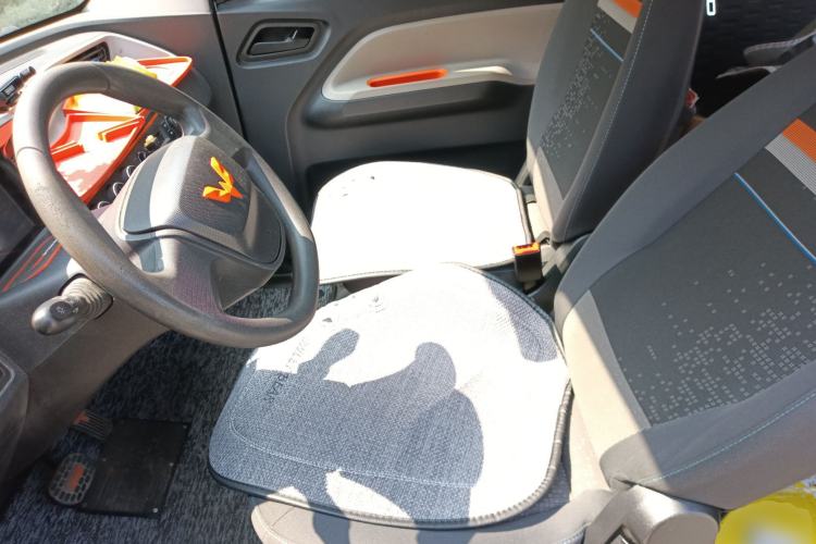 Used Wuling Hongguang MINIEV 2021 Macaron Fashion Model Lithium Iron Phosphate Left Front Seat