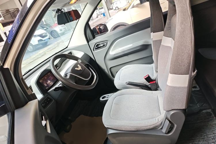 Used Wuling Hongguang MINIEV 2021 Macaron Premium Model – Lithium Iron Phosphate Left Front Seat