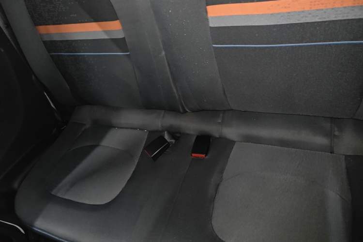 Used Wuling Hongguang MINIEV 2021 Macaron Premium Model – Lithium Iron Phosphate Left Rear Seat