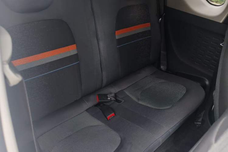 Used Wuling Hongguang MINIEV 2021 Macaron Premium Model – Lithium Iron Phosphate Left Rear Seat