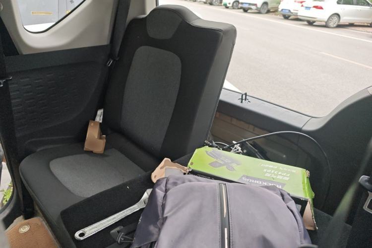 Used Wuling Hongguang MINIEV 2021 Macaron Premium Model – Lithium-NMC Left Rear Seat