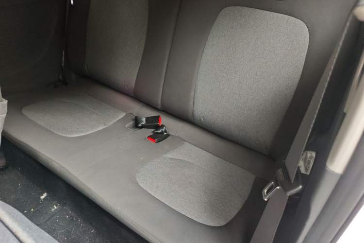 Used Wuling Hongguang MINIEV 2021 Macaron Premium Model – Lithium-NMC Left Rear Seat