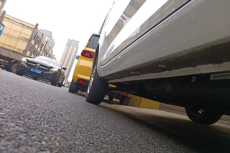 Used Wuling Hongguang MINIEV 2021 Macaron Premium Model – Lithium Iron Phosphate Left Side Sill