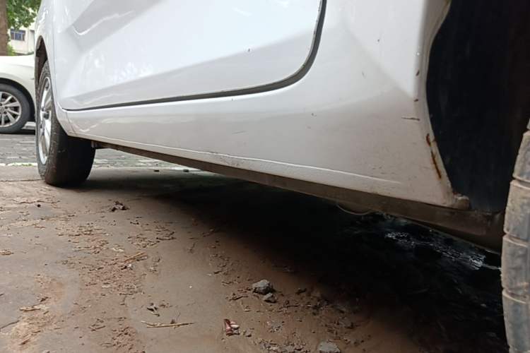 Used Wuling Hongguang MINIEV 2021 Macaron Fashion Edition Lithium-Ion Battery Left Side Sill