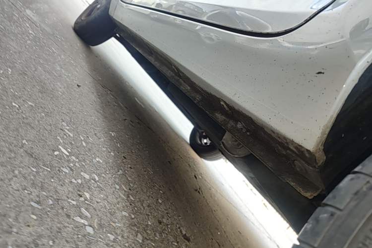 Used Wuling Hongguang MINIEV 2021 Macaron Fashion Edition Lithium-Ion Battery Left Side Sill