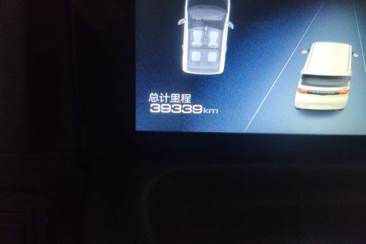 Used Wuling Hongguang MINIEV 2021 Macaron Fashion Edition Lithium-Ion Battery Odometer Close Up