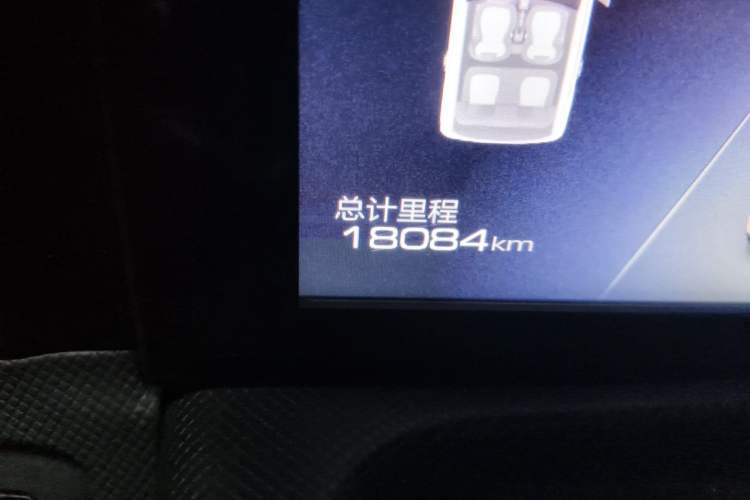 Used Wuling Hongguang MINIEV 2021 Macaron Premium Model – Lithium Iron Phosphate Odometer Close Up