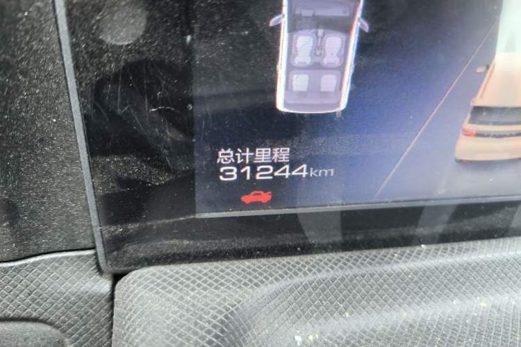 Used Wuling Hongguang MINIEV 2021 Macaron Premium Model – Lithium-NMC Odometer Close Up