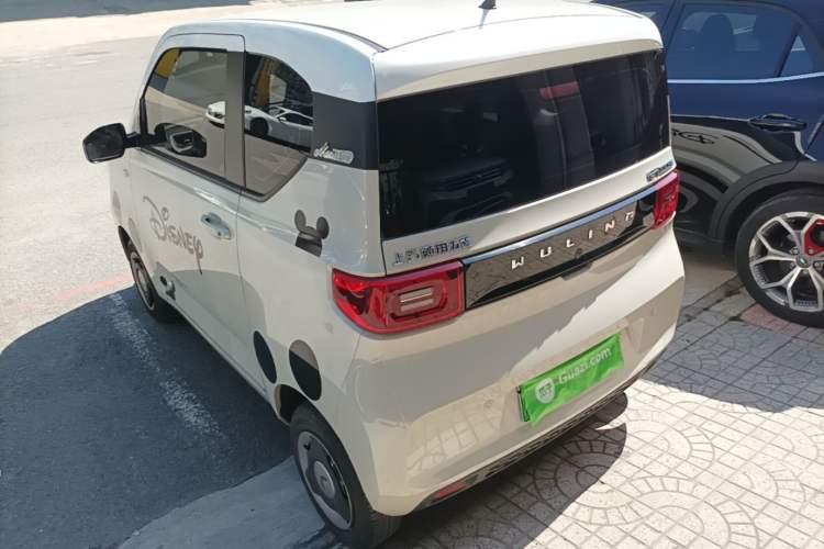 Used Wuling Hongguang MINIEV 2021 Macaron Sandwich Model 120 km Lithium NMC Rear Left 45 Deg