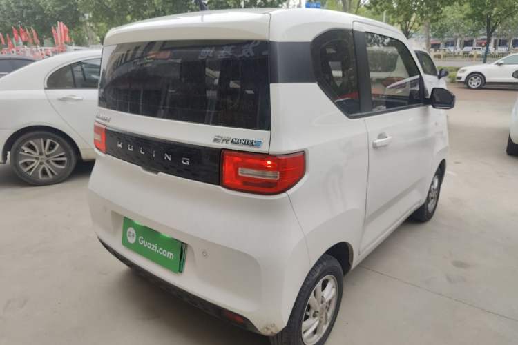 Used Wuling Hongguang MINIEV 2021 Macaron Sandwich Model 120 km Lithium Iron Phosphate Rear Right 45 Deg