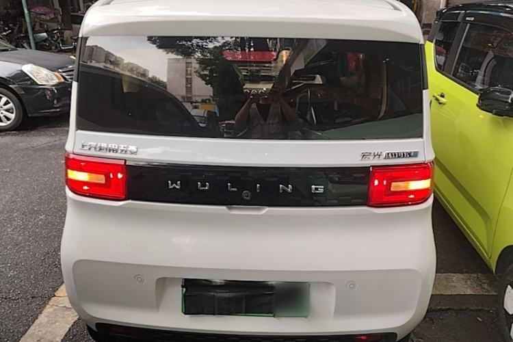 Used Wuling Hongguang MINIEV 2021 Macaron Fashion Model Lithium Iron Phosphate Rear