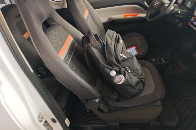 Used Wuling Hongguang MINIEV 2021 Macaron Premium Model – Lithium Iron Phosphate Right Front Seat