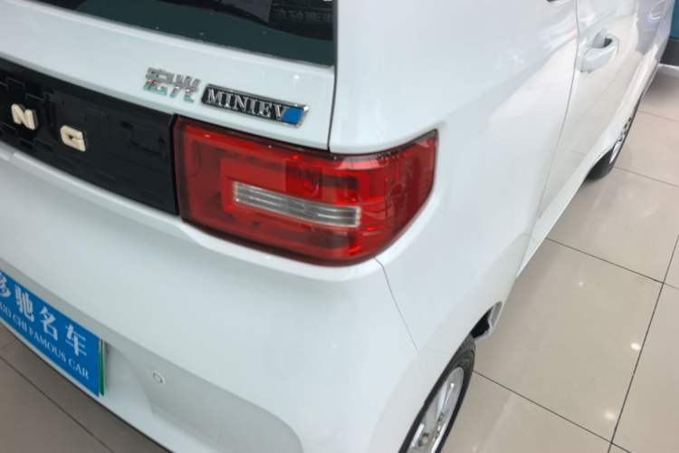 Used Wuling Hongguang MINIEV 2021 Macaron Fashion Model Lithium Iron Phosphate Right Rear Taillight