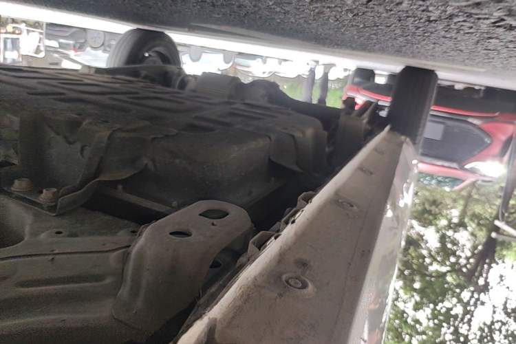 Used Wuling Hongguang MINIEV 2021 Macaron Premium Model – Lithium-NMC Right Side Sill