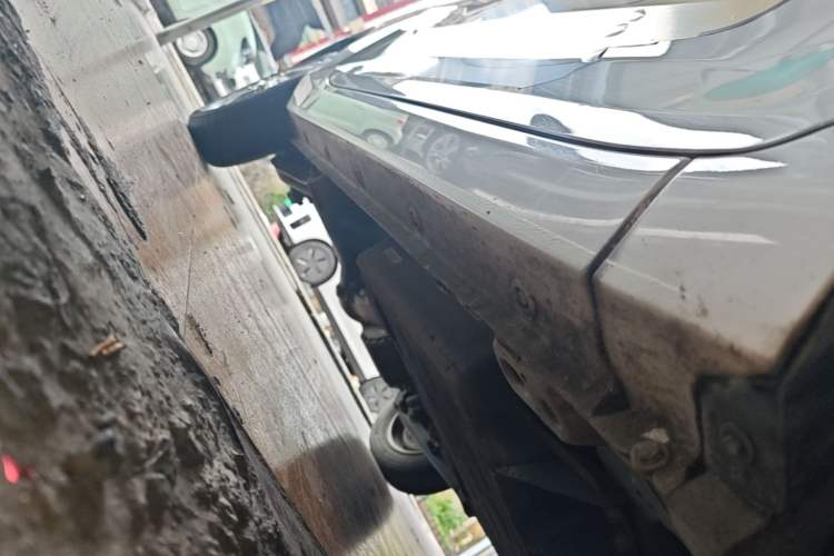 Used Wuling Hongguang MINIEV 2021 Macaron Fashion Model Lithium Iron Phosphate Right Side Sill