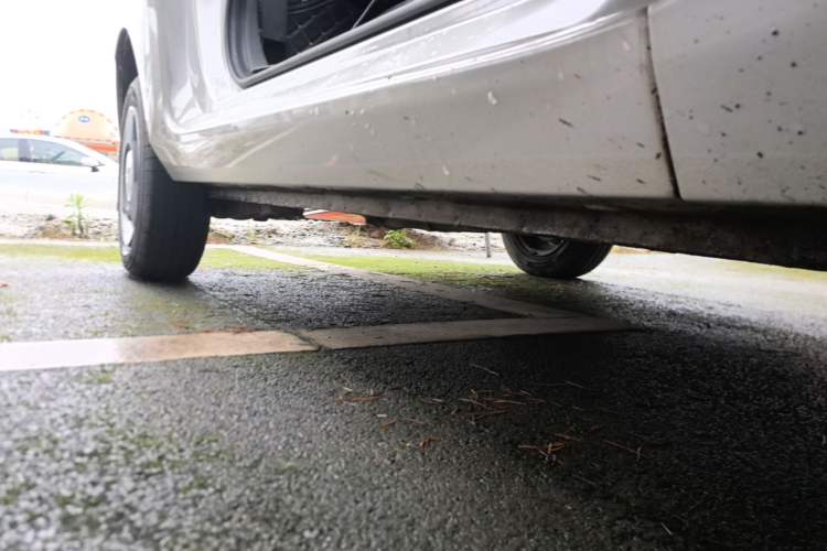 Used Wuling Hongguang MINIEV 2021 Macaron Premium Model – Lithium Iron Phosphate Right Side Sill