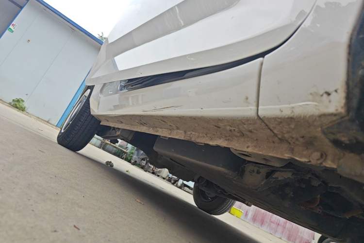 Used Wuling Hongguang MINIEV 2021 Macaron Fashion Edition Lithium-Ion Battery Right Side Sill