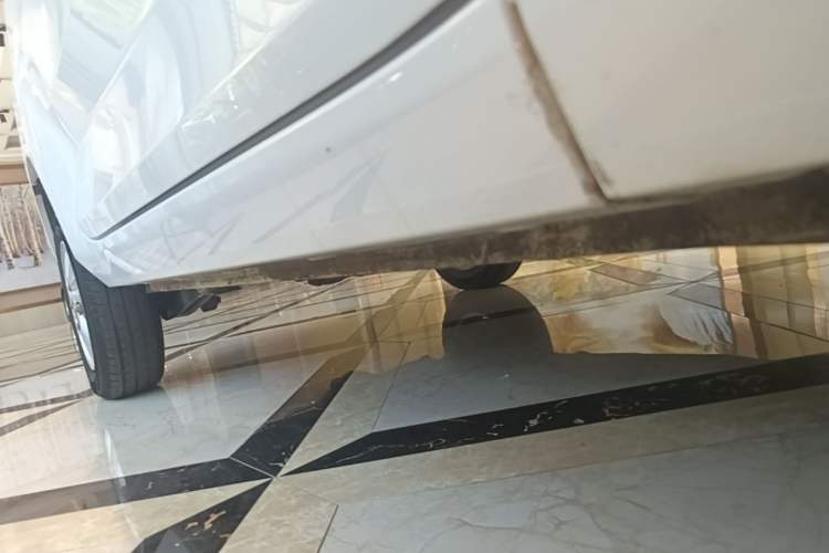 Used Wuling Hongguang MINIEV 2021 Macaron Fashion Edition Lithium-Ion Battery Right Side Sill