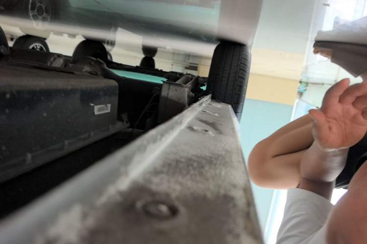 Used Wuling Hongguang MINIEV 2021 Macaron Fashion Model Lithium Iron Phosphate Right Side Sill