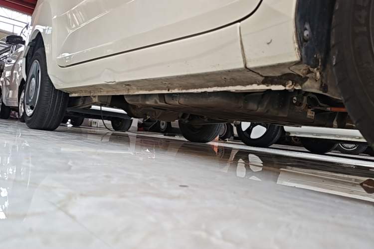 Used Wuling Hongguang MINIEV 2021 Macaron Premium Model – Lithium Iron Phosphate Right Side Sill