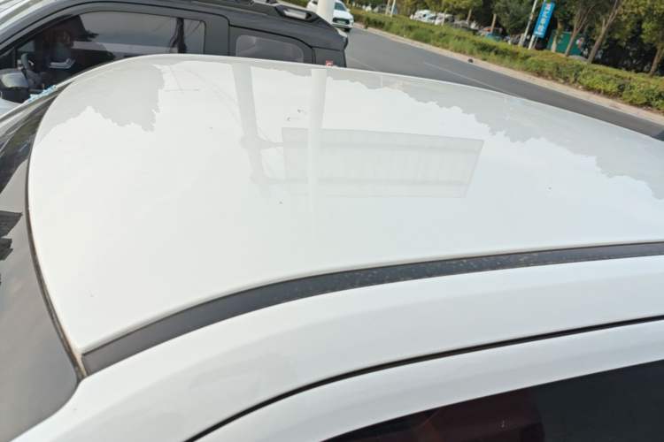 Used Wuling Hongguang MINIEV 2021 Macaron Fashion Model Lithium Iron Phosphate Roof