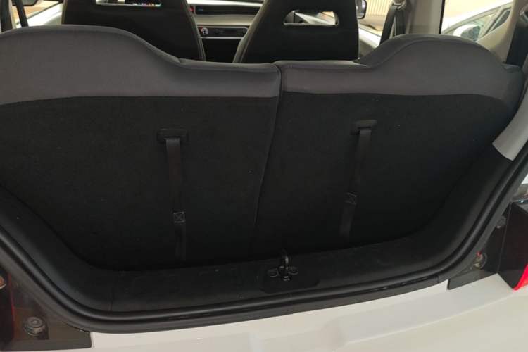 Used Wuling Hongguang MINIEV 2021 Macaron Premium Model – Lithium Iron Phosphate Trunk