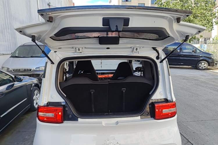 Used Wuling Hongguang MINIEV 2021 Macaron Fashion Edition Lithium-Ion Battery Trunk