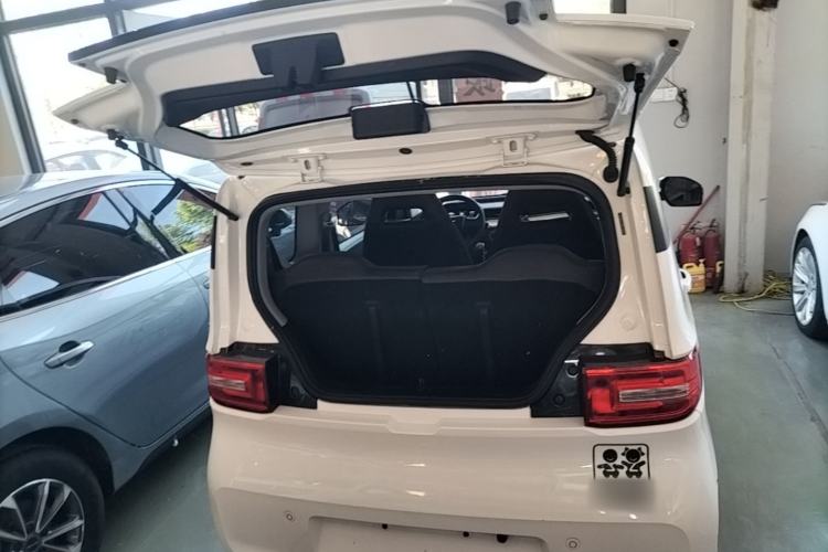 Used Wuling Hongguang MINIEV 2021 Macaron Premium Model – Lithium Iron Phosphate Trunk