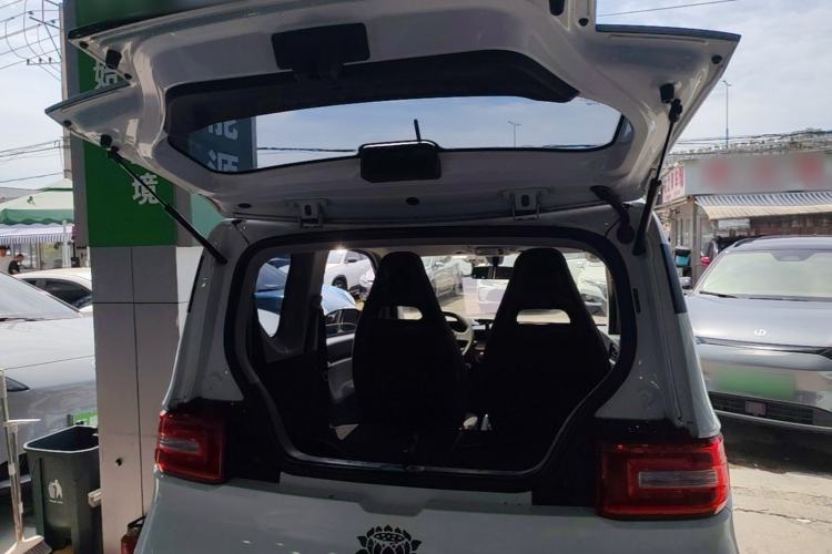 Used Wuling Hongguang MINIEV 2021 Macaron Premium Model – Lithium Iron Phosphate Trunk