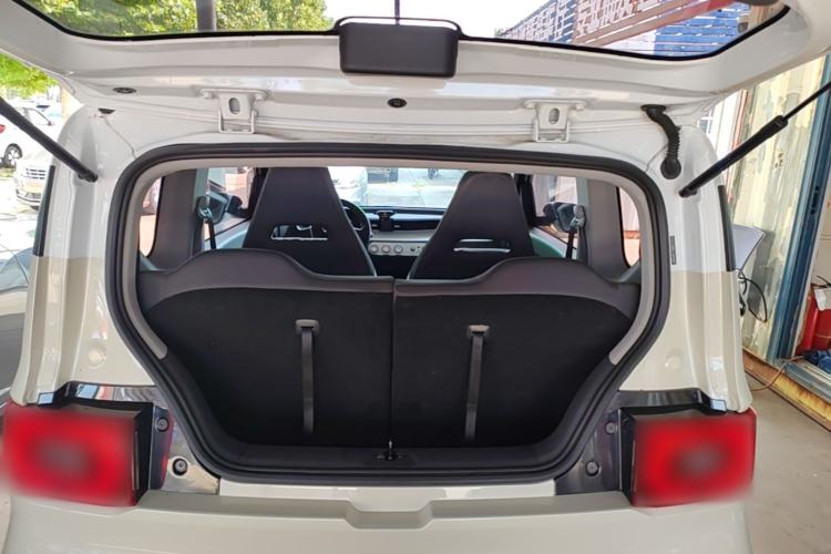 Used Wuling Hongguang MINIEV 2021 Macaron Premium Model – Lithium Iron Phosphate Trunk