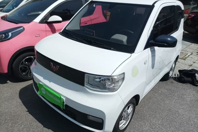 Used Wuling Hongguang MINIEV 2021 Macaron Sandwich Model 170 km Lithium Iron Phosphate