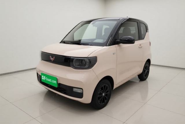Ojetý Wuling Hongguang MINIEV 2021 Macaron Premium Model – Lithium Iron Phosphate