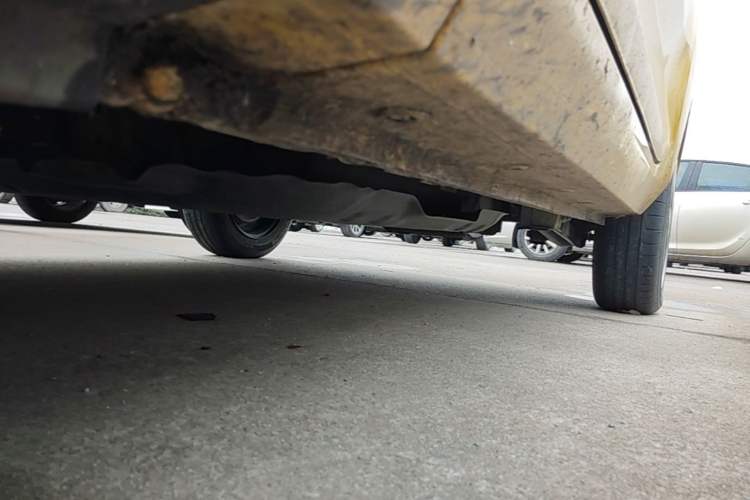 Used Wuling Hongguang MINIEV 2021 Macaron Fashion Model Lithium Iron Phosphate Chassis Front Left