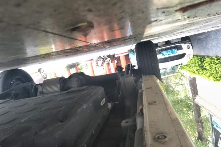 Used Wuling Hongguang MINIEV 2021 Macaron Fashion Edition Lithium-Ion Battery Chassis Front Right