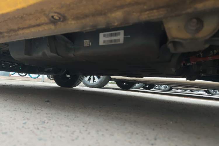 Used Wuling Hongguang MINIEV 2021 Macaron Premium Model – Lithium-NMC Chassis Rear Left