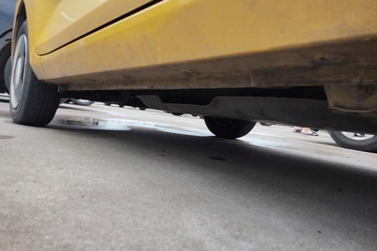 Used Wuling Hongguang MINIEV 2021 Macaron Fashion Model Lithium Iron Phosphate Chassis Rear Left