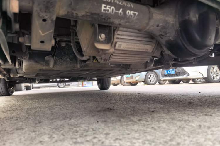 Used Wuling Hongguang MINIEV 2021 Macaron Fashion Edition Lithium-Ion Battery Chassis Rear Left
