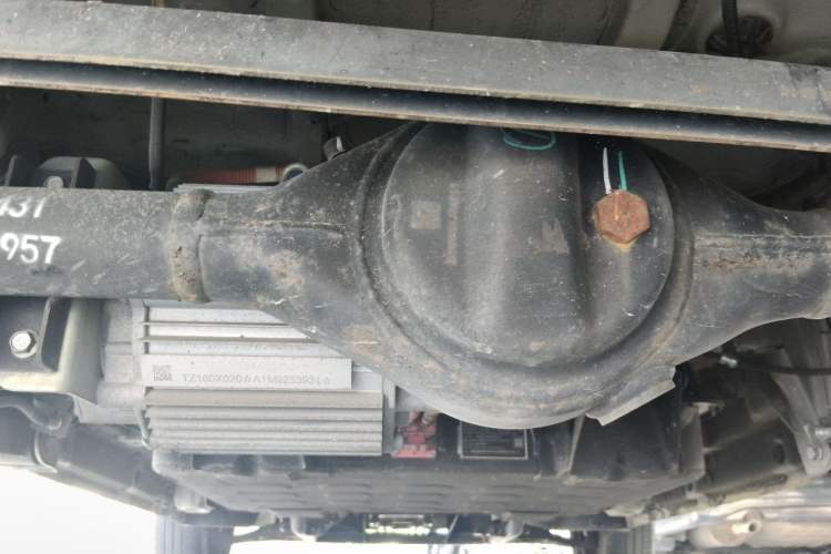 Used Wuling Hongguang MINIEV 2021 Macaron Fashion Edition Lithium-Ion Battery Chassis Rear